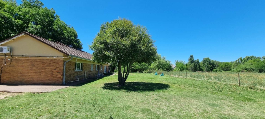 5 Bedroom Property for Sale in Roodewal Free State
